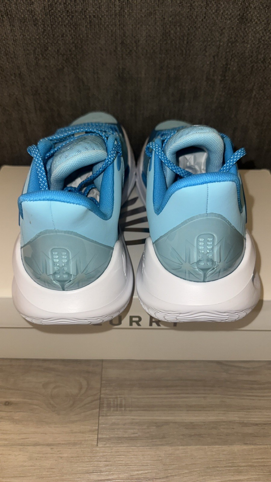 Under Armour Curry Flow 11 Mouthguard Mens Sz 12 Carolina Blue White 3027725-400 thumbnail 3