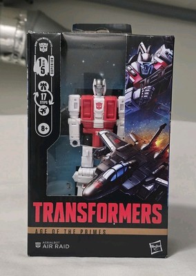 Transformers Age of the Primes Aerialbot Air Raid Deluxe Class Action Figure