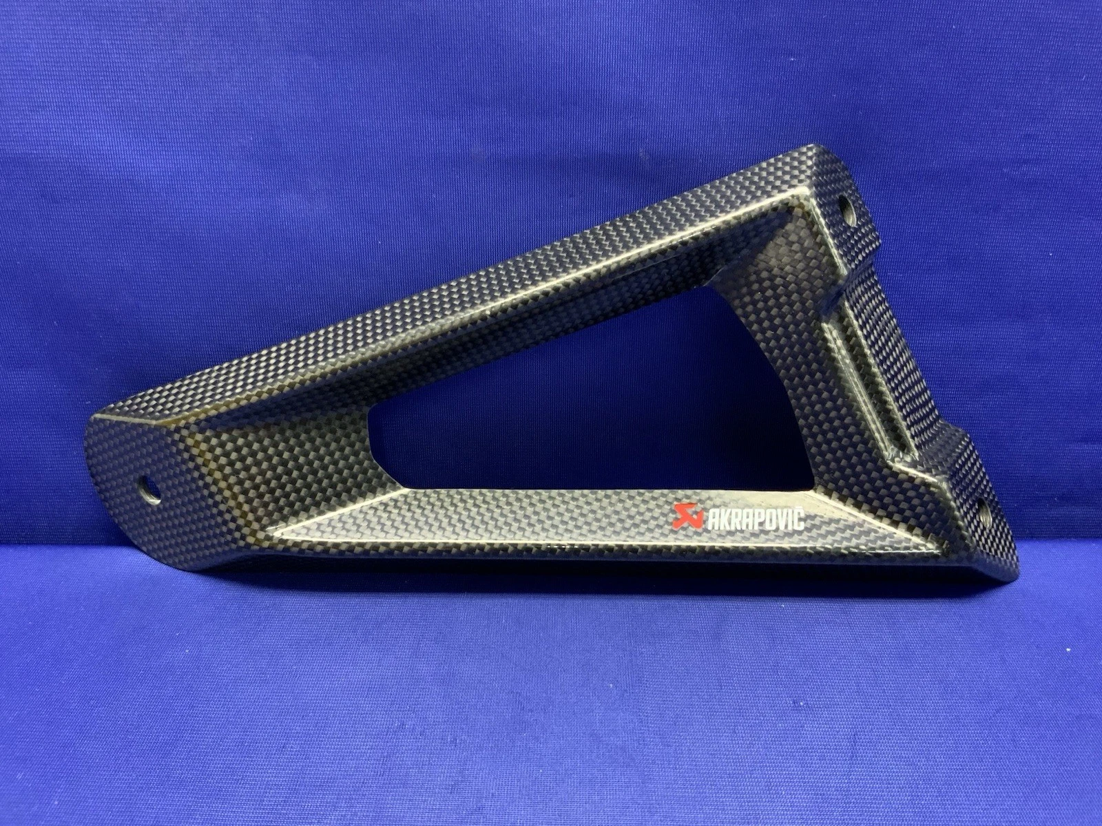 Akrapovic Carbon Fiber Muffler Bracket BMW S1000RR 2019-2025 P-MBB10E1/1