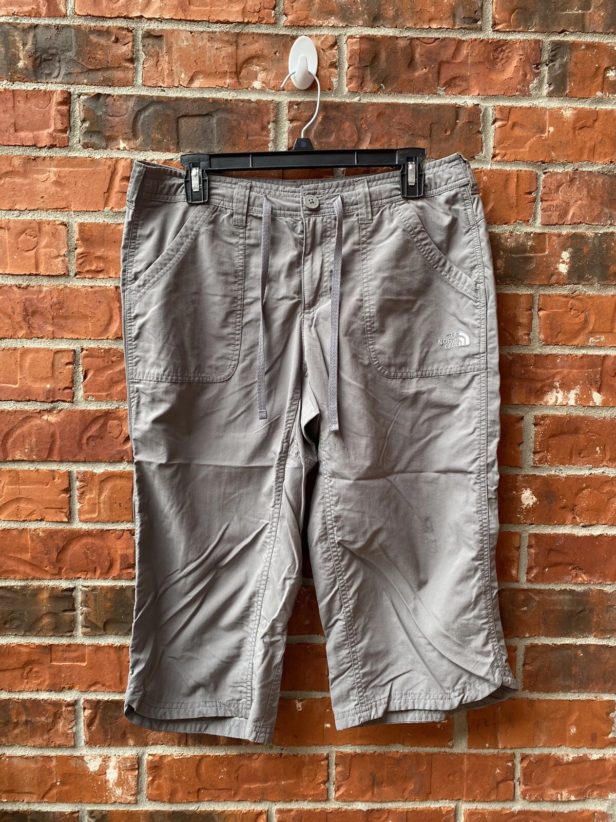 The North Face Womens 10 Gray Outdoor Hiking Cropped Capri Pants Stow Pocket