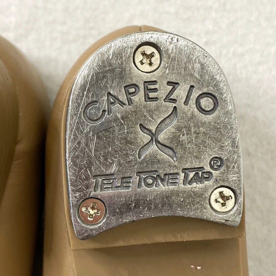 Capezio Little Kid/Big Kid Mary Jane Tap Shoe size 13 Beige Bows 356C CAR - Image 4 of 4