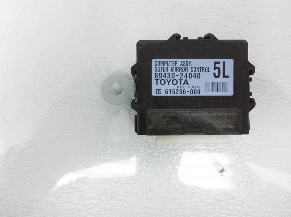 Módulo de control de espejos retrovisores Lexus Rc350 2015 89430-24040 Foto 4 de 4