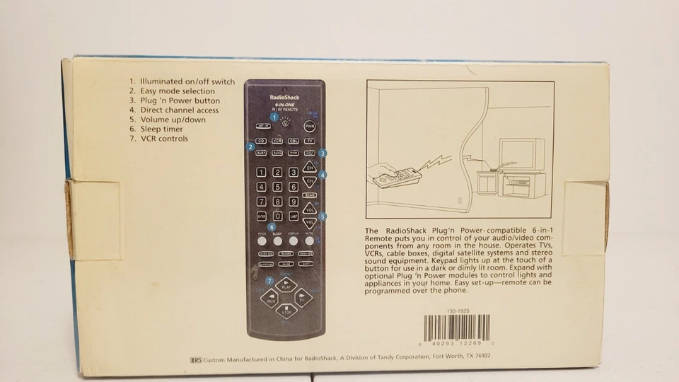 Radio Shack 6-In-1 IR / RF Universal Remote Control / 15-1925 - New in Box - Image 2 of 4