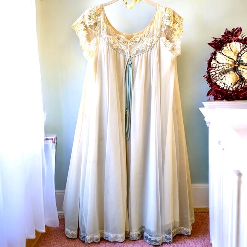 Claire Sandra by Lucie Ann Beverly Hills vtg 60's Peignoir Set Robe & Gown Small - 第 1/15 張圖片