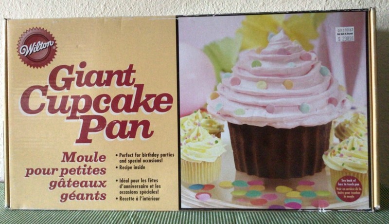 WILTON Baker Giant Cupcake Form Cake Pan Non-Stick Party Jumbo NEW