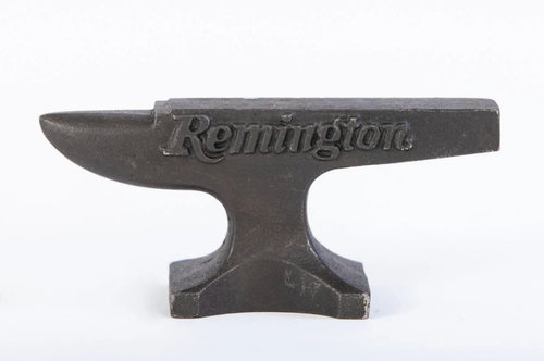 EACH Remington Miniature Black Iron Anvil 5.75x2.75 Cast iron, Made in USA, LOT - Afbeelding 2 van 3