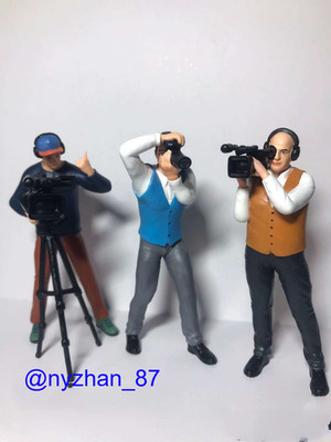 1/18 Pro photographer men Scene Miniture 4'' Figurines Doll Fit Car Vehicles Toy