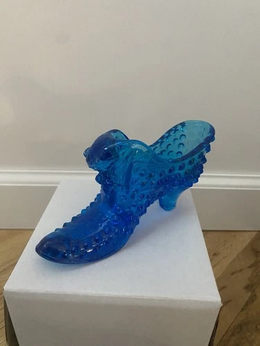 Vintage Fenton Art Glass Blue Hobnail Cat Head Shoe-Excellent Condition