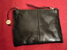 Oasis Leather Hand Bag Black