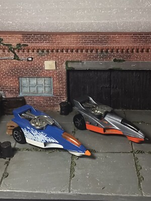 Hot Wheels XT-3 Lot Of Two Different Variations