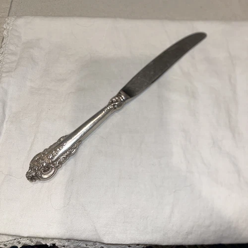 1 WALLACE GRAND BAROQUE STERLING SILVER BUTTER KNIFE
