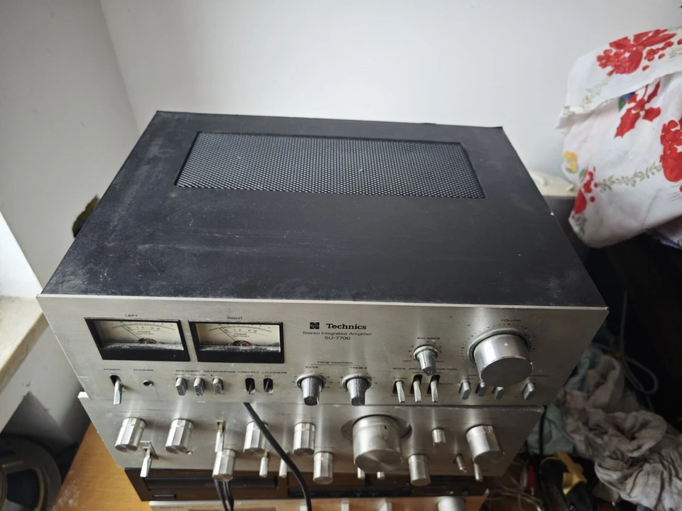 Amplificatore Integrato Technics Su7700 Vintage Hi Fi Stereo - Immagine 3 di 4
