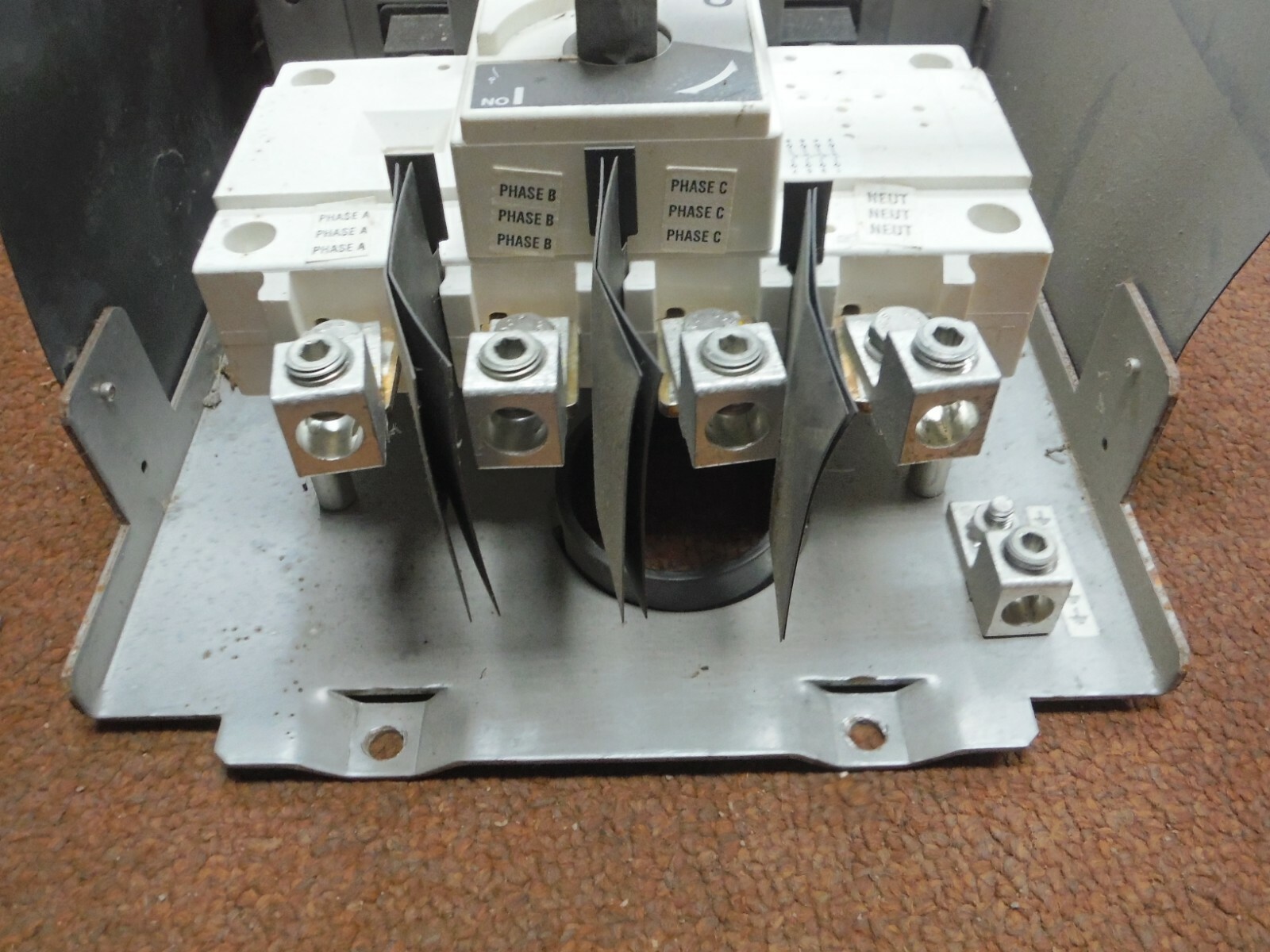 GE Tranquell Surge Protection Device TPME277Y06PPT1 277/480V 3Ph Used