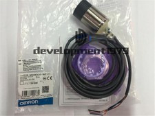 New OMRON E2B-M30KN20-WZ-C1 Proximity Switch