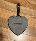 Galerie Stamped Black Cast Iron Heart Shaped 5” Skillet  — photo 2