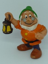 FIGURINE ANCIENNE PVC DISNEY * BLANCHE NEIGE ET LES SEPT NAINS N°5