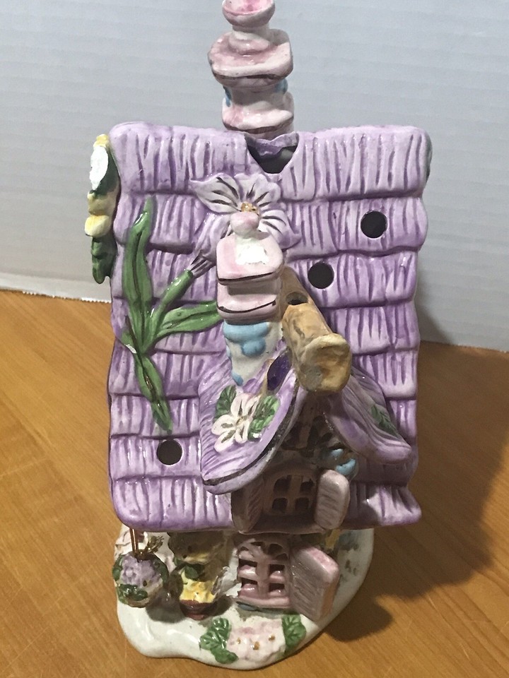 Dolomite Spring House Tea Candle House Ceramic & Porcelain