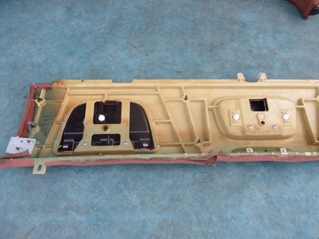  Bentley Flying Spur rear shelf panel brown 
