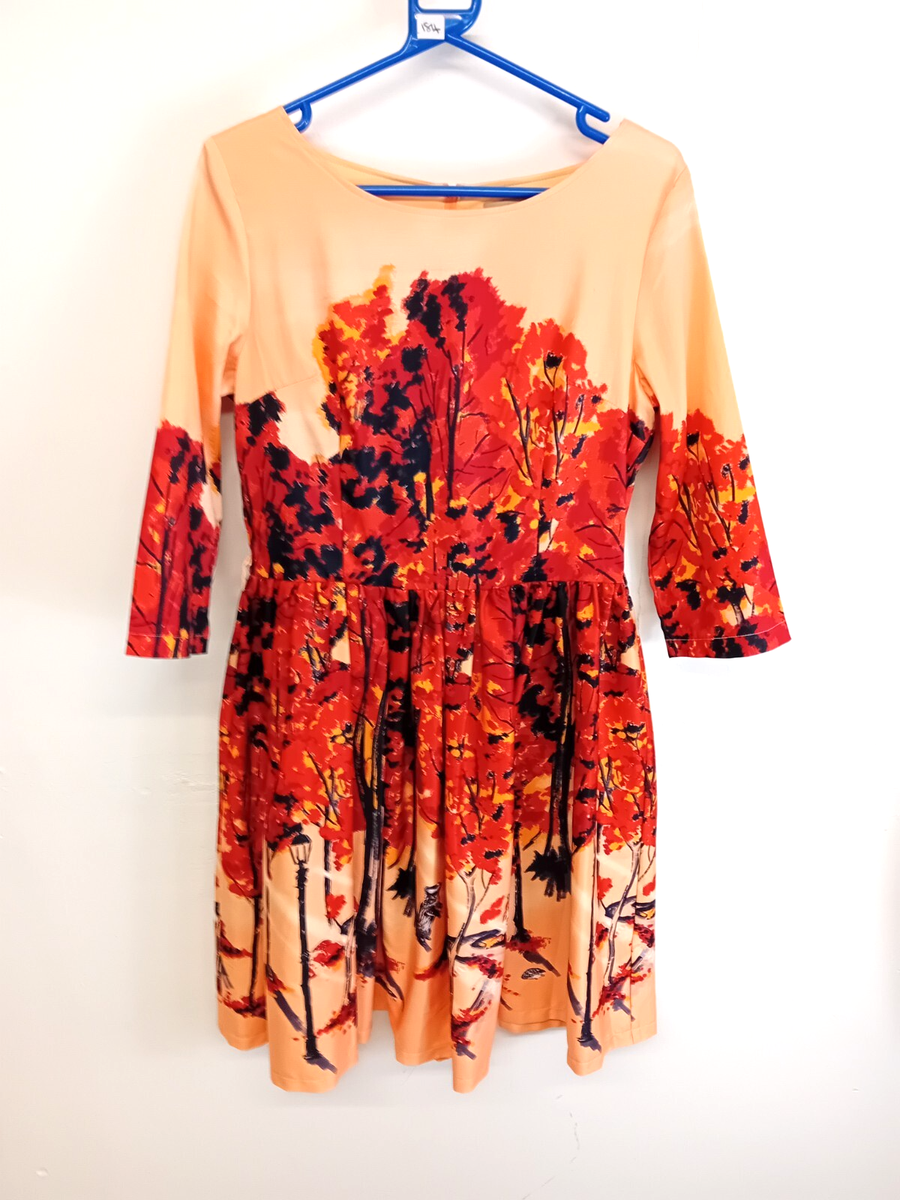 Lindy Bop Ladies dress Woodland Scene design Size 14 Foxes