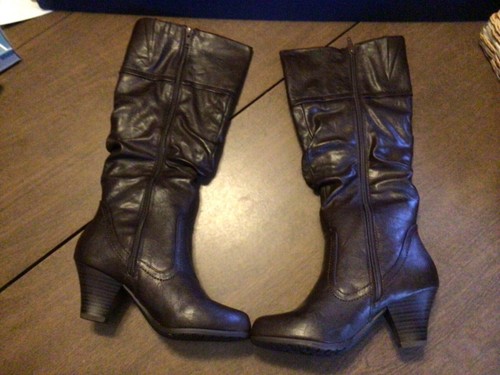 NWB White Mountain Tall Shaft Boots W / Ruching Brown Faux Leather 6M - Picture 3 of 8