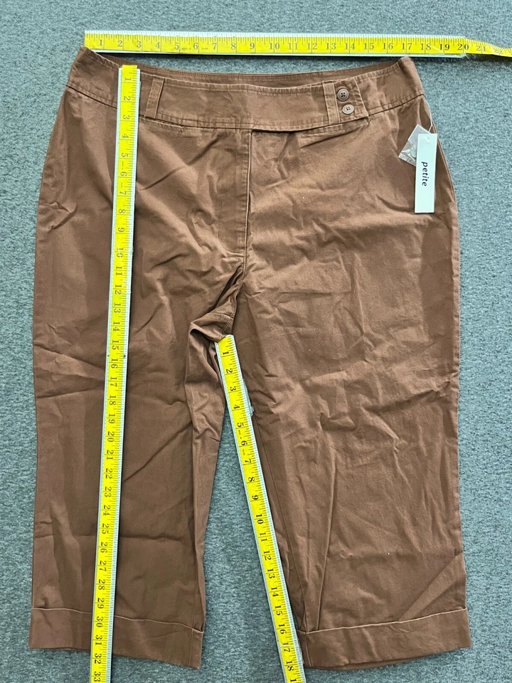 White Stag Women's Cotton 18 Petite Coral Cuffed Capri Pants Straight Leg - Image 4 of 4