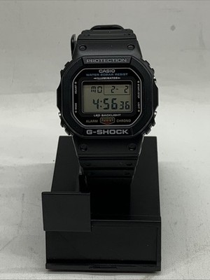 Casio G-Shock 3525-DW/5600UE Men's Digital Wristwatch Stainless
