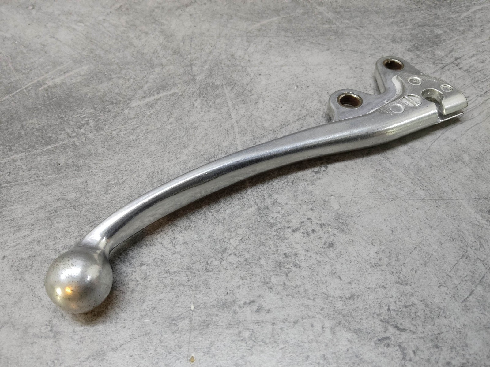 Levier gauche CB400A pour remplacer une commande de frein cassée sur Honda 1978