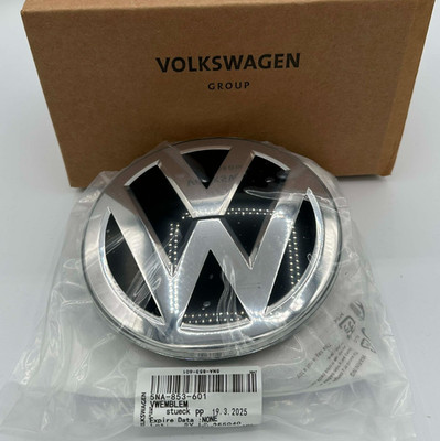 NEW OEM 2018-2021 VW Volkswagen Tiguan Front Grille Emblem Badge 5NA-853-601-JZA