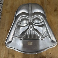 Wilton Star Wars Darth Vader Cake Pan Mold 2012 *