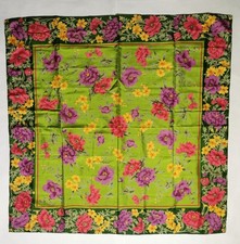 Vintage Seidentuch. Gebraucht in gutem Zustand. 100% Seide. 90cm*90cm