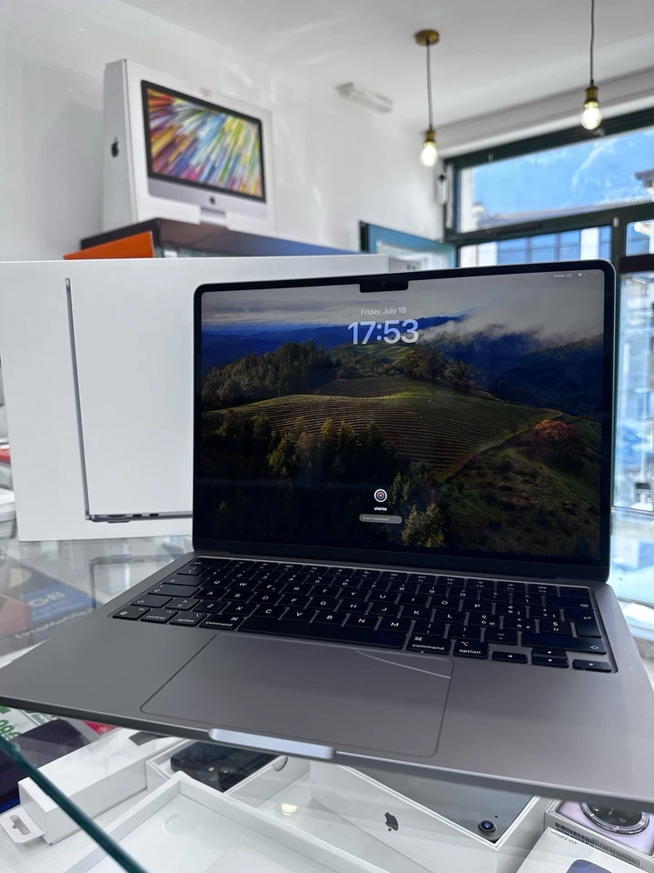 Apple MacBook Air 13" M2 · 8GB · 512GB, foto 1 di 5