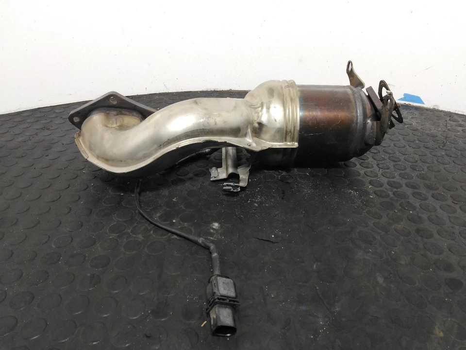VOLKSWAGEN GOLF Catalytic Converter 2008-2014 1.4L Petrol CAVD Exhaust   - Image 2 of 4