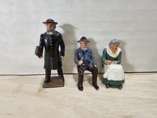 Lot Vintage Britains Lead Toy Figure Country Clergyman 593 Old Man Woman