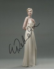 Elizabeth Debicki Night Manager Autographed Signed 8x10 Photo COA #4