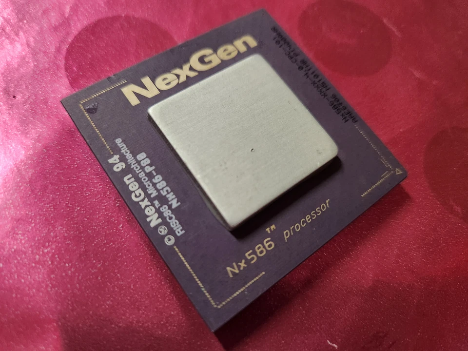Lot 1 Vintage IBM NexGen Nx586 RISC86 MicroArchitecture CPU/Processor Gold Pins - Image 2 of 4