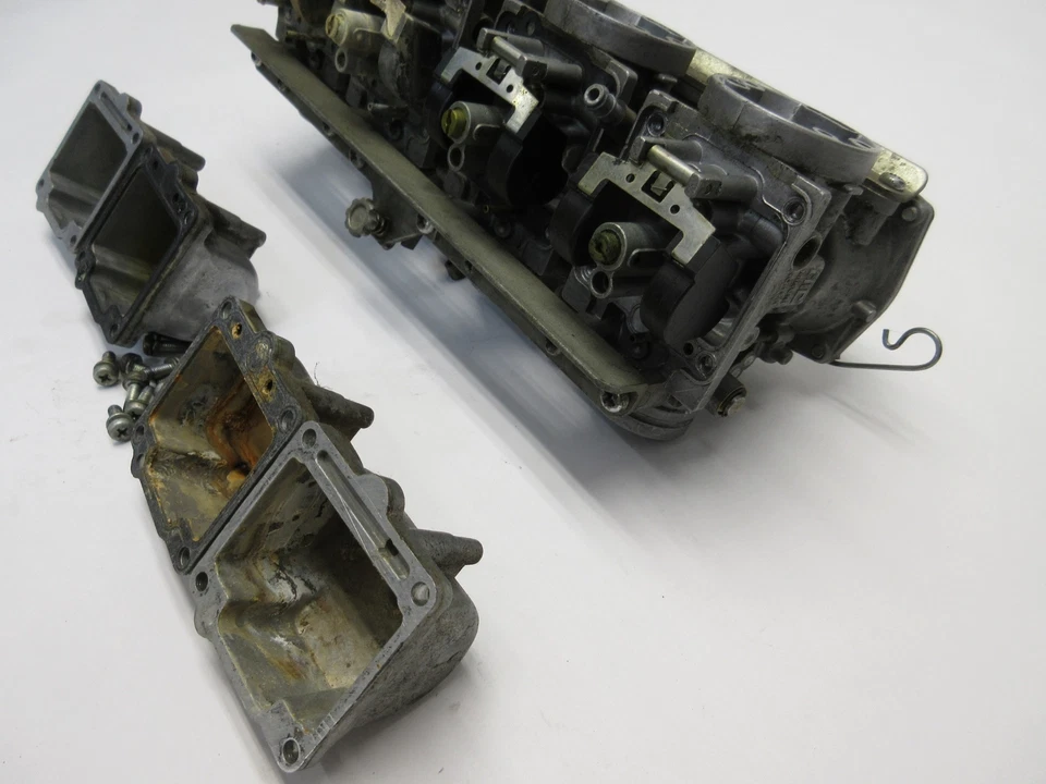 1979 - 81 YAMAHA XS1100 XS 1100 CARB CARBURETORS COMPLETE - Image 2 of 4