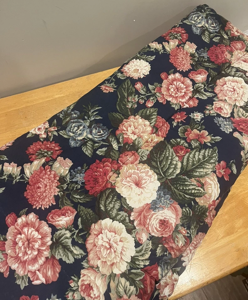 Ralph Lauren Vtg Garden Gatehouse Blue Rose Floral Twin Comforter RARE 75x84” - Image 2 of 4