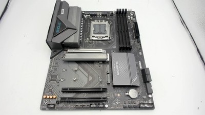 GIGABYTE X870 Eagle WIFI7 Motherboard *PARTS ONLY* PC1721901
