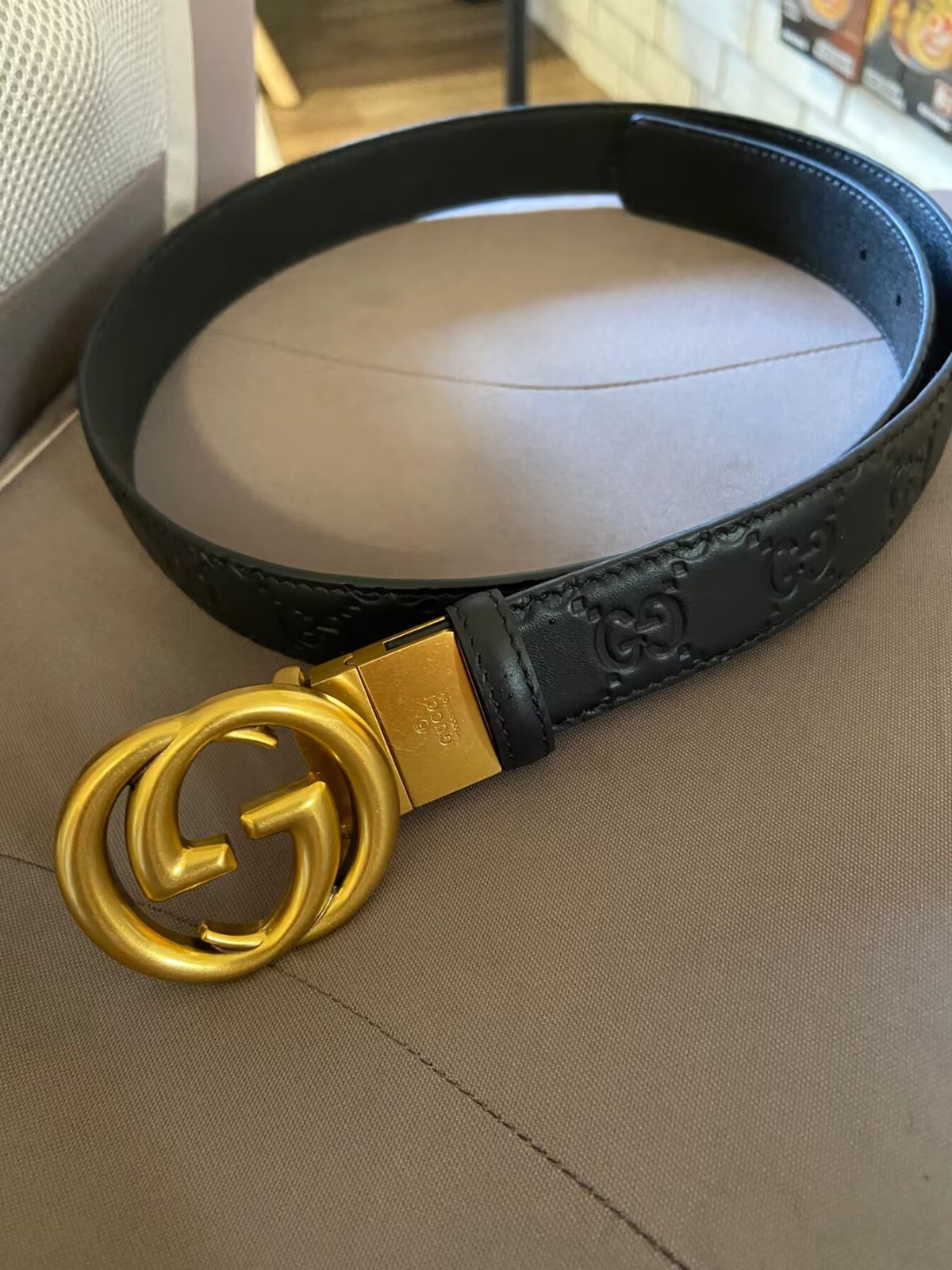 Women's Gucci Leather Belt Black GG Buckle Size 38 / 95 cm