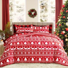 7 Piece Bed in a Bag Queen, Red and White Reindeer Snowflake and Tree Pattern...