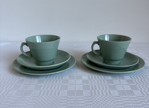 Woods Ware Beryl Tea Trio x 2 juegos verde vintage años 40 utilitario taza platillo plato - Imagen 3 de 10