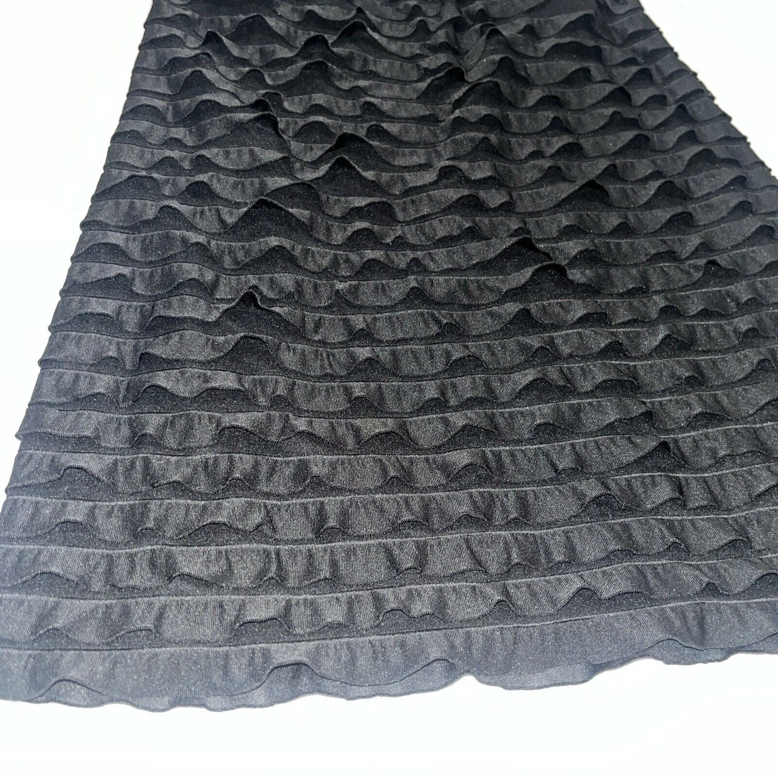 UNDERCOVER Piccolo abito Victoria Secret nero mini slip con volant Sabrina falegname