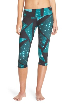 NEW - ALO YOGA Women's 'AIRBRUSH' Green Island Space CAPRI YOGA