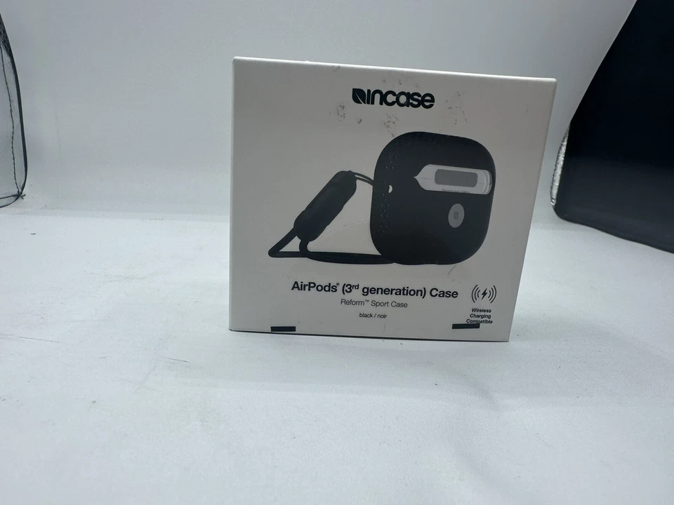 Estuche deportivo Incase AirPods Pro (3.ª generación) Reform negro voltio negro NUEVO Foto 3 de 3