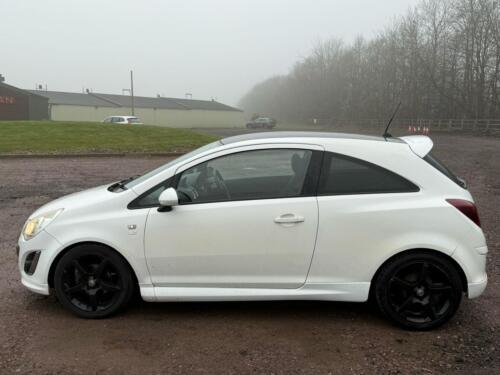 2011 VAUXHALL CORSA limited edition LOW MILEAGE - Picture 4 of 20