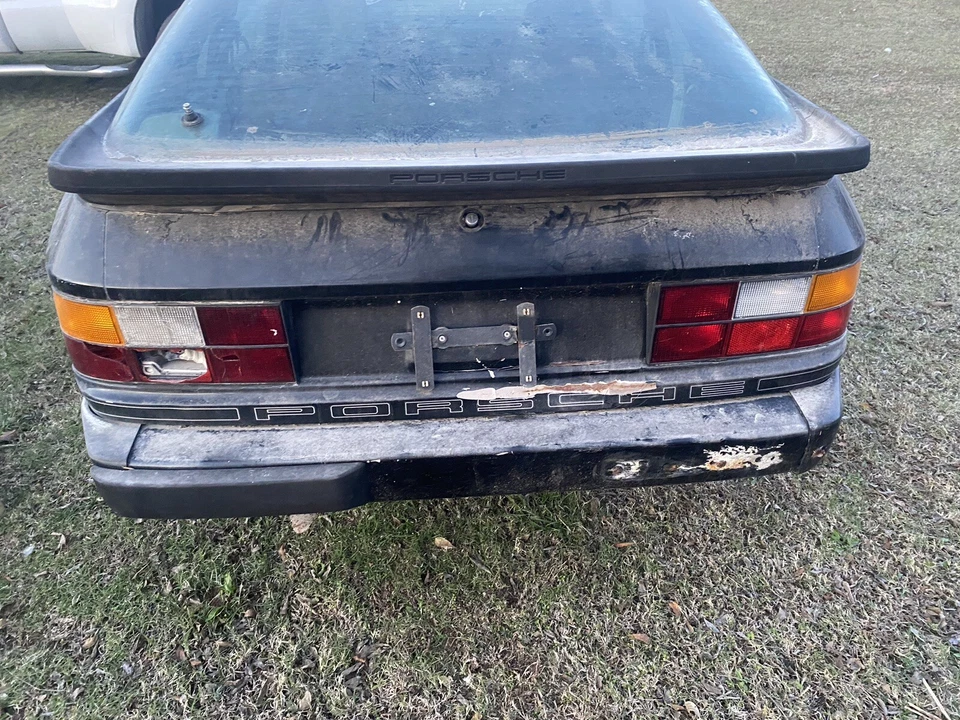 1986 年保时捷 944 Turbo 951 完整零件输出 — 第 2/4 张图片