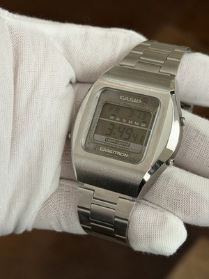 Rare Vintage Casio Casiotron TRN-110 Men's Digital Sports Watch
