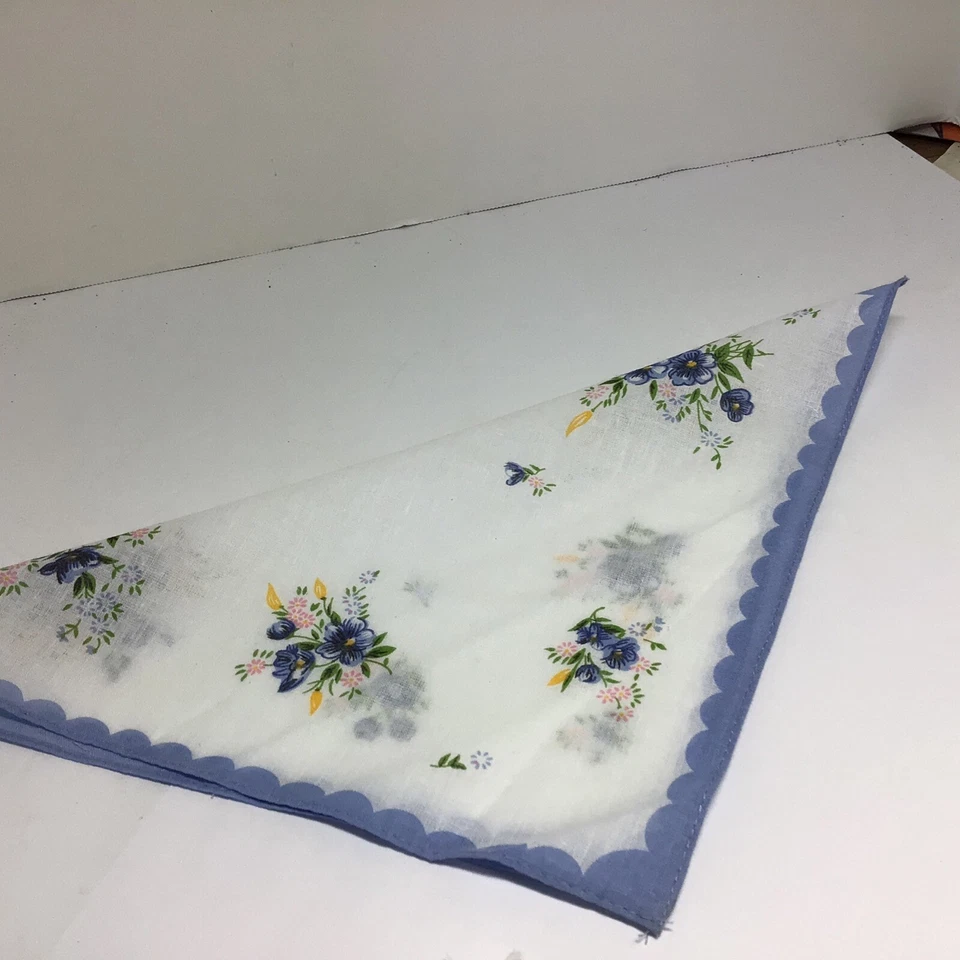 hankerchiefs 2, blue flowers with a cotton fabric. new but vintage - Image 4 of 4