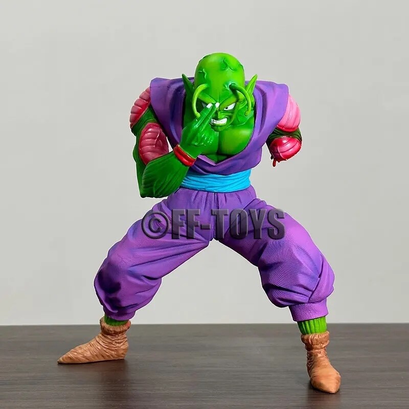 Statue Dragon Ball Z Piccolo avec un bras coupé PVC 20 cm Figurine Dragon Ball z
