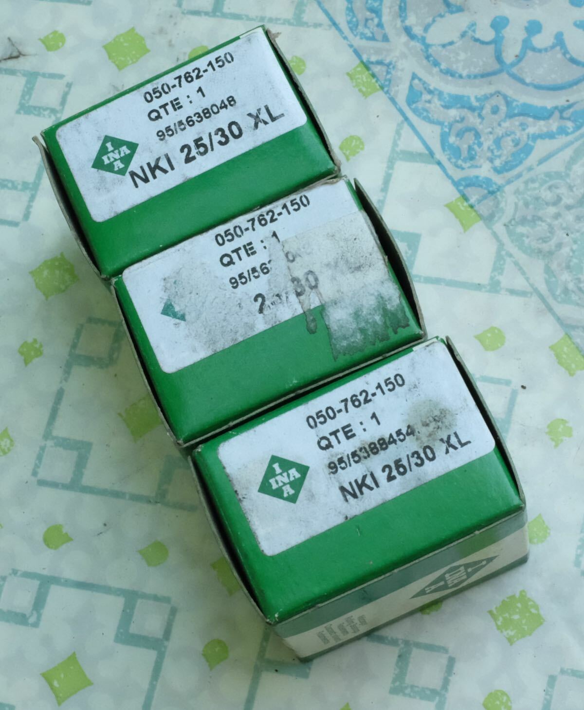 Roulement à aiguilles INA NKI 25/30 de dimensions 25x38x30mm en lot de 3 pièces